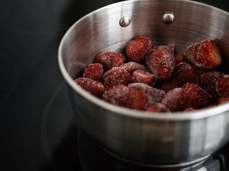 ** Najbolji Proljetni Recepti: Uživajte u Svježim Okusima s Mladim Povrćem i Voćem** - Third Image