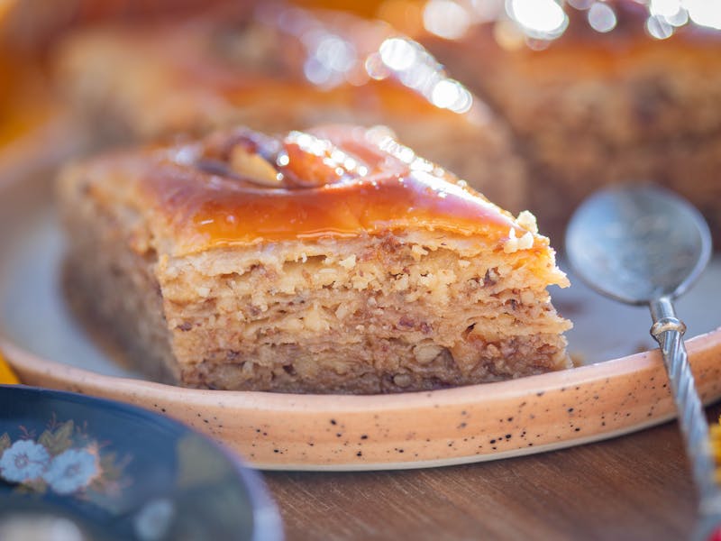 ** Otkrivanje Balkanskih Blagodat: Najbolji Recepti za Sarme, Čevape, Pitu i Baklavu** - Third Image