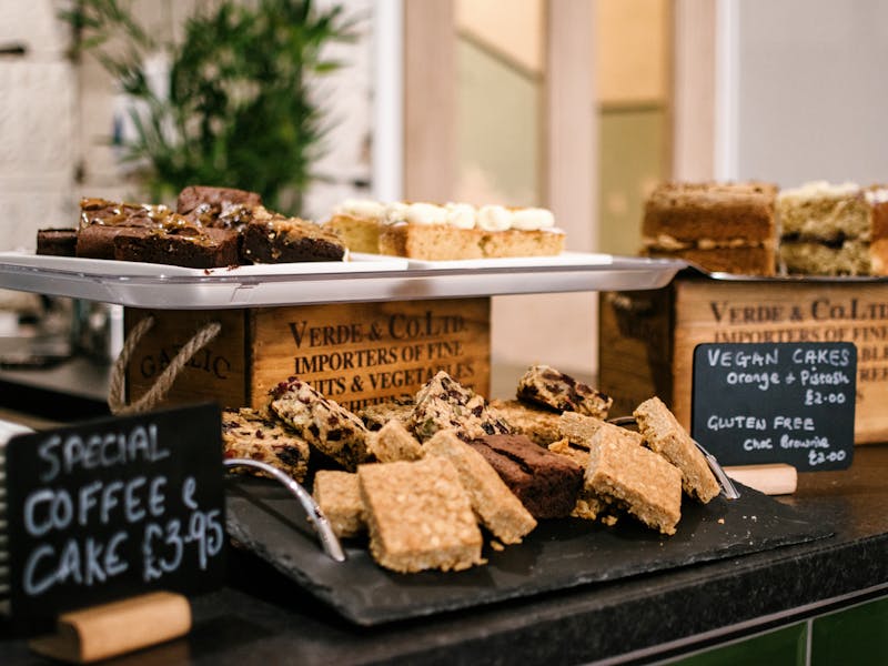 **  Slatki Užitak bez Stresa - Brzi i Laki Kolači za Svaku Priliku** - Third Image