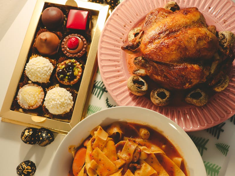 ** Brza Tjestenina, Pileći Fileti i Čokoladni Kolač s Voćem** - Third Image