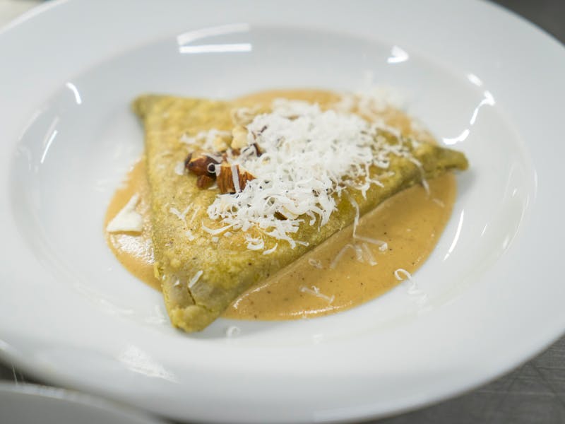 ** Otkrijte Stare Balkanske Recepta za Slana Jela: Sarma, Pita sa Sirom i Još Mnoge Delicije** - Third Image