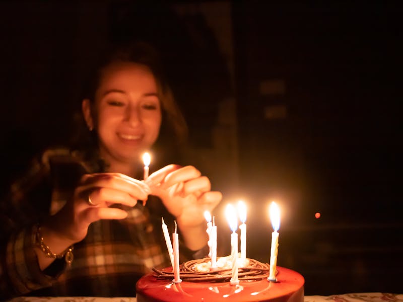** Savršeni Slatki Trenuci za Svaku Priliku** - Third Image