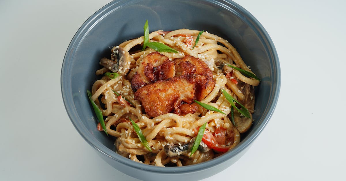 Savršena Piletina u Umaku od Gljiva: Oduševite Svoje Prijatelje i Porodicu Uz Ovaj Jednostavan Recept