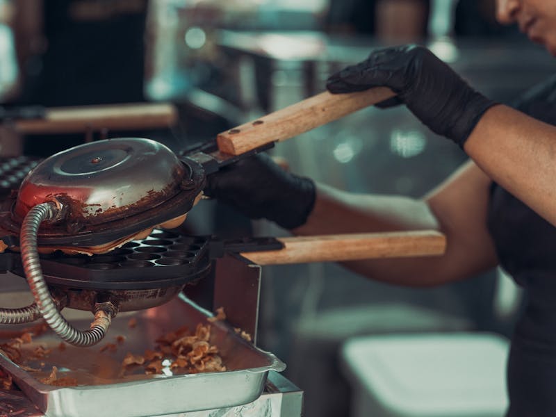 **Brzi i Laki 10-Minutni Recepti za Slatka Jela: Uživajte u Slatkim Delicijama bez Dužeg Pripremanja** - Third Image