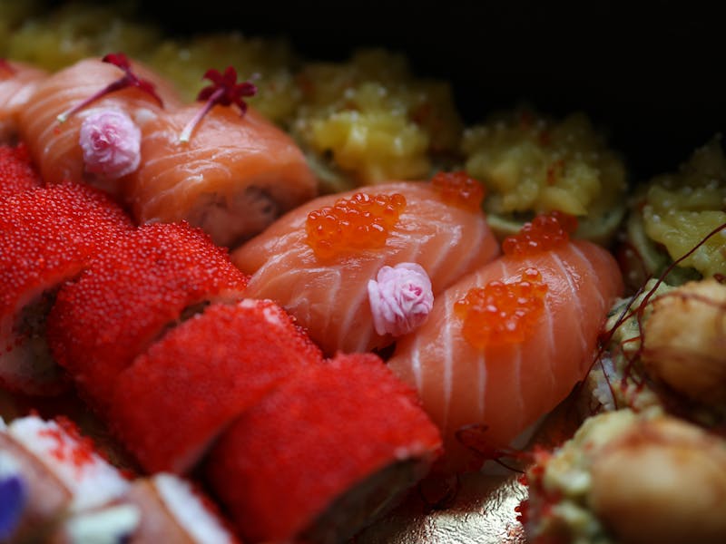 **  Ukusne Tradicionalne Delicije za Svaku Priliku** - Second Image