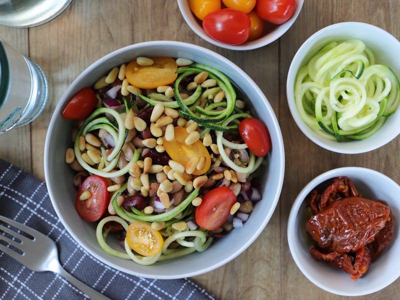 **Najbolji Proljetni Recepti: Osvježite Svoj Obrok Laganim i Zdravim Sastojcima** - Second Image