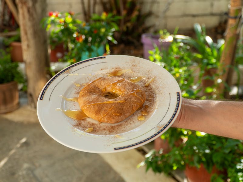 ** Otkrijte Tradicionalne Stare Balkanske Recepti za Slana Jela: Sarma, Burek i Više** - Second Image