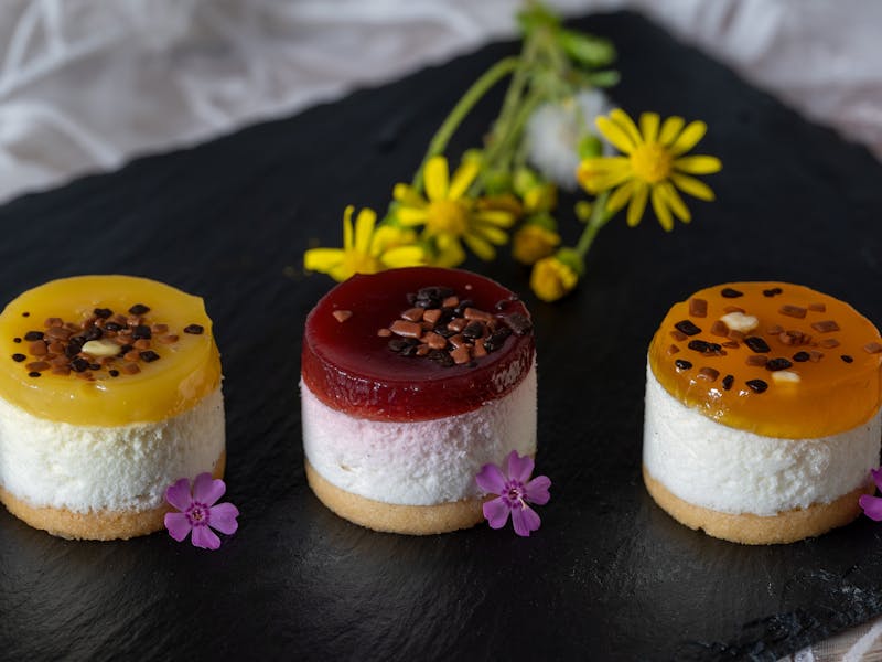 **Brza i Laka Slatka Jela: 10 Minutnih Recepa za Savršene Deserte!** - Second Image