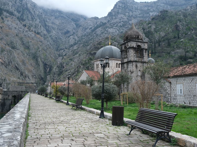 **Stari Balkanski Recepti: Tradicionalna Slatka Jela koja Morate Isprobati** - Second Image
