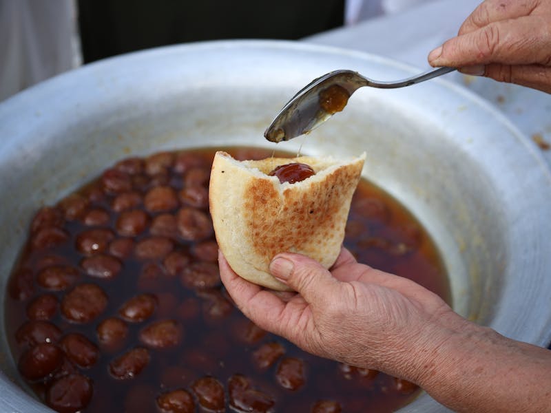 ** Otkrijte Ukuse Tradicije i Pripremite Savršene Deserte** - Fourth Image