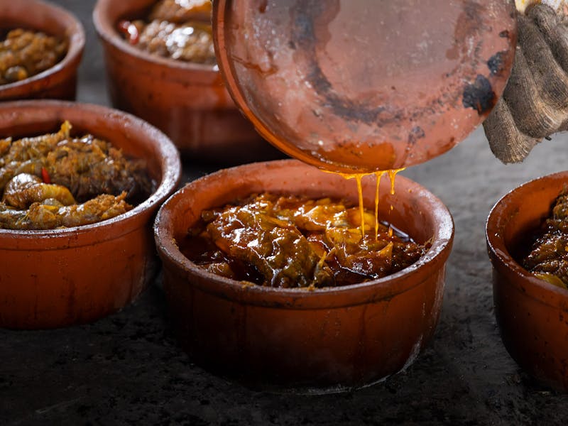 ###  Otkrijte Ukuse Tradicionalne Kuhinje - Fourth Image