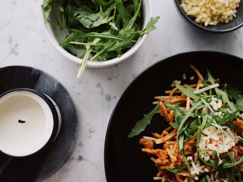 ** Otkrijte Stare Balkanske Recepta za Slana Jela: Sarma, Musaka i Pita sa Sirom** - Second Image