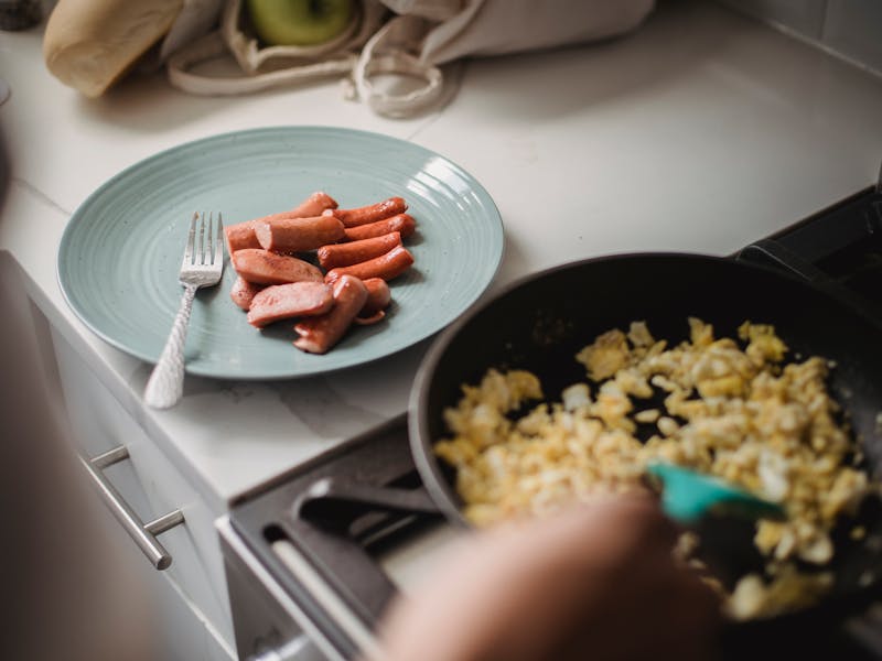 ** Kako Pripremiti Ukusne Obroke bez Stresa** - Second Image