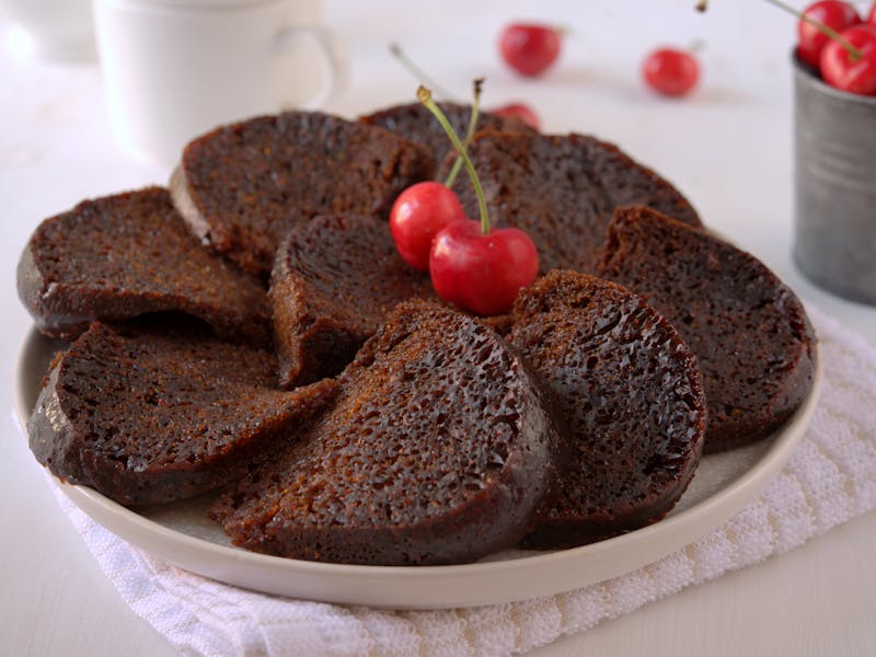 **Otkrijte Stare Balkanske Recepti za Slatka Jela: Baklava, Torta Griz i Pita sa Višnjama** - Third Image