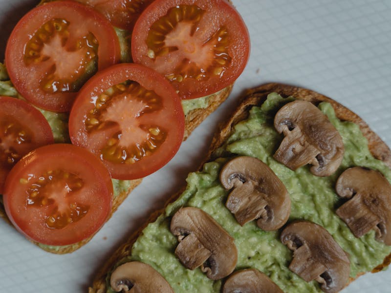 **3 Najbolja Recepta za Brze i Ukusne Obroke: Jednostavni Doručak, Ručak i Večera** - Fourth Image