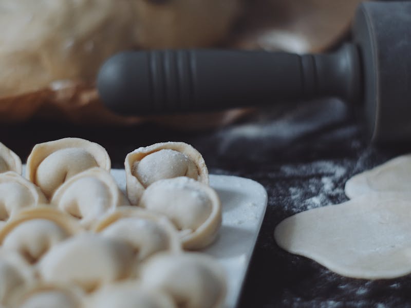 ** Tradicionalni Balkanski Recepti za Slana Jela: Sarma, Pita i Punjene Paprike** - Fourth Image