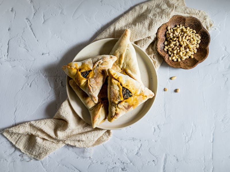 **Brza i Ukusna Pita sa Sirom i Špinatom: Savršen Recept za Svaku Priliku** - Second Image