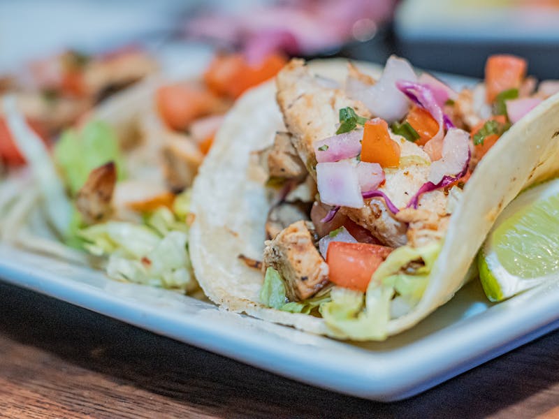 **3 Najbolja Recepta za Brza i Ukusna Jela: Piletina, Tacos i Muffini** - Fourth Image