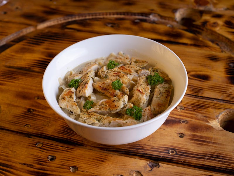 **3 Brza i Ukusna Recepta za Svaku Priliku: Pileći Fileti, Tjestenina i Čokoladni Muffini** - Third Image