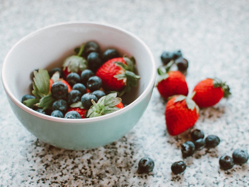 **Proljetni Recepti: Osvježite Svoj Trpezar s Svježim Voćem i Povrćem** - Third Image