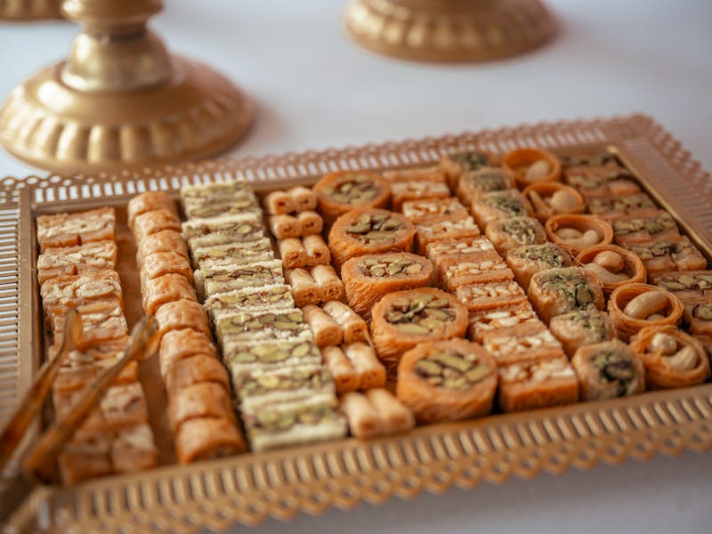 ** Otkrijte Najbolje Balkanske Recepti: Sarma, Ćevapi, Pita i Baklava Koji Oduševljavaju** - Third Image