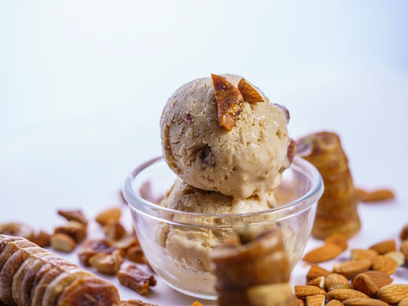 **Brzi i Laki Slatki Recepti: 10 Minuta do Ukusnih Delicija** - Third Image