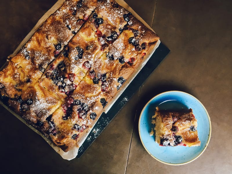 **Savršeni Kolač s Malinama: Jednostavan Recept za Oduševljenje Prijatelja i Porodice** - Third Image