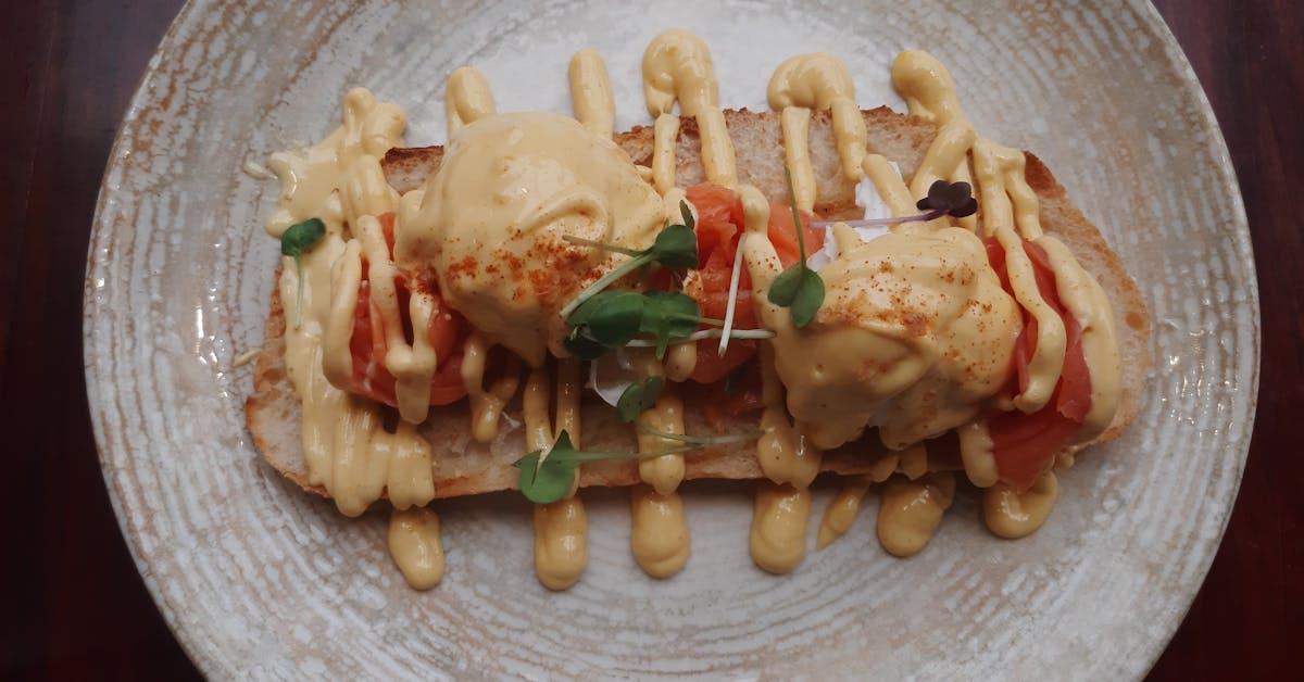 Otkrijte Stare Balkanske Recepti za Slana Jela: Sarma, Pita, Musaka i Više