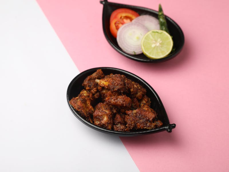 **Savršeni Pileći Fileti u Umaku od Limuna: Recept i Savjeti za Oduševljavajuće Jelo** - Second Image