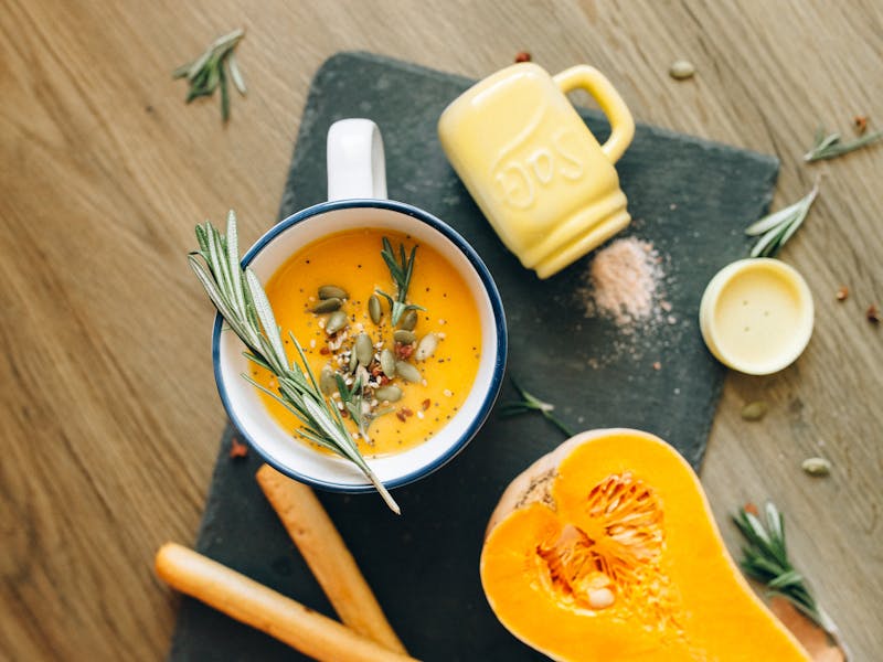 ** Otkrijte Ukuse Sarme, Pljeskavice, Baklave i Čorbe od Bundeve** - Third Image