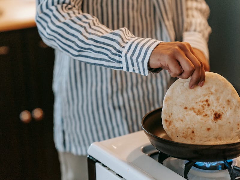 ** Otkrijte Najbolje Balkanske Recepti: Sarma, Pita i Ćevapi Koji Oduševljavaju** - Third Image