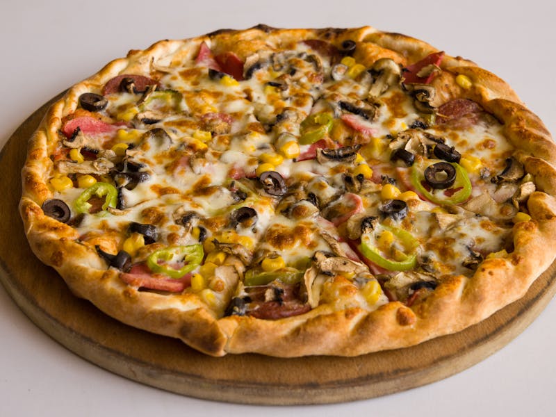 ** Tradicionalni  Sarma, Pita sa Sirom i Punjene Paprike** - Second Image