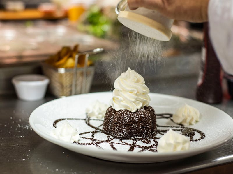 **  Brza i Laka Priprema Slatkih Užitaka za Svaku Priliku** - Third Image