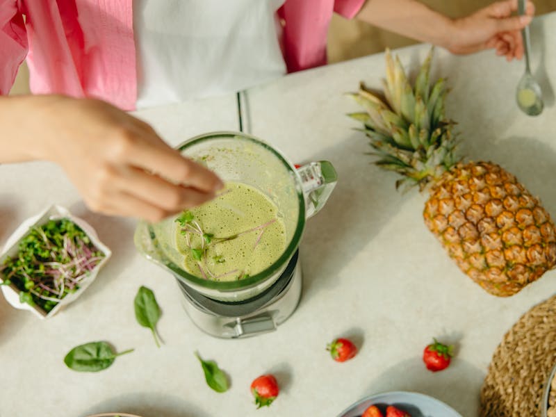 **Proljetni Recepti: Osvježite Svoj Trpezar s Svježim Voćem i Povrćem** - Fourth Image