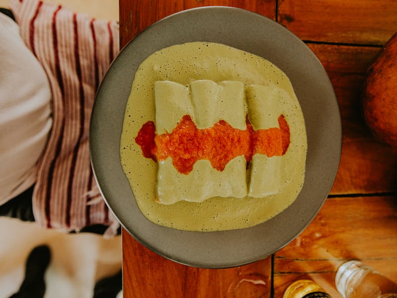 ** Otkrijte Stare Balkanske Recepti za Slana Jela: Sarma, Punjene Paprike i Pita sa Sirom** - Fourth Image