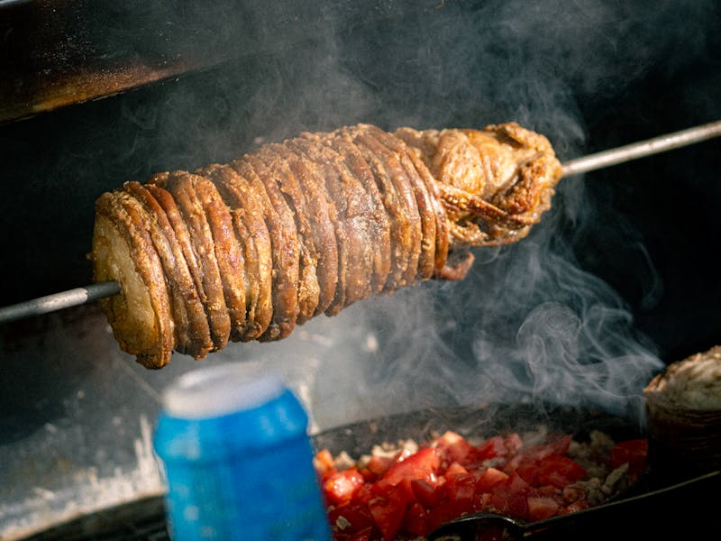 **Otkrijte Stare Balkanske Recepti za Slana Jela: Sarma, Ajvar, Gulaš i Musaka** - Second Image