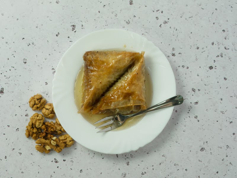 ** Baklava, Tufahija i Pita sa Višnjama** - Fourth Image