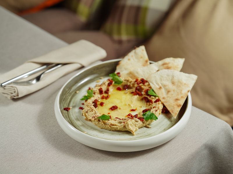 ** Otkrijte Stare Balkanske Recepti za Slana Jela: Sarma, Pita, Čobanac i Ajvar** - Third Image