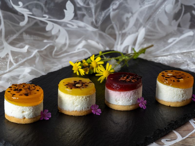 **Brzi i Laki 10-Minutni Recepti za Slatka Jela: Uživajte u Slatkim Delicijama bez Muke** - Second Image