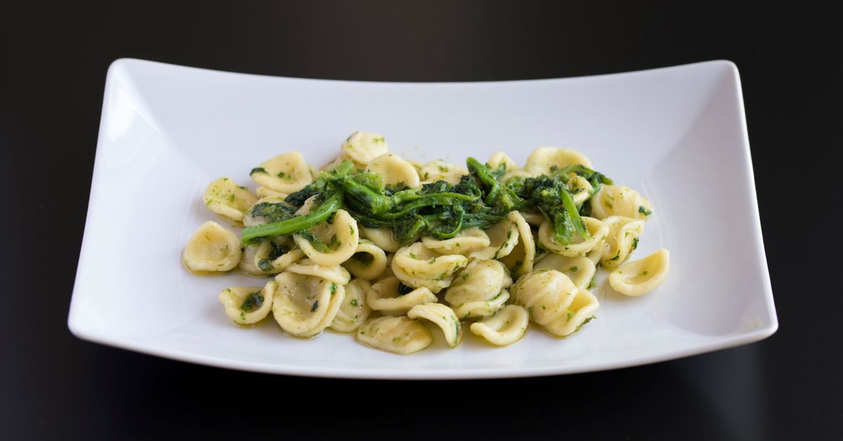 Brza i Laka Pasta sa Povrćem: Ukusan Recept za Zdravu Večeru