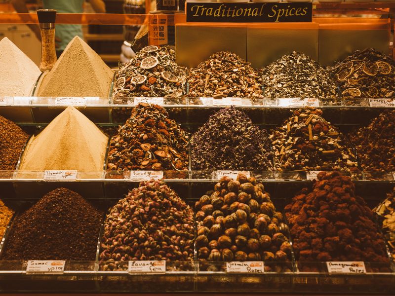 ** Tradicionalni Okusi koji Oduševljavaju** - Third Image