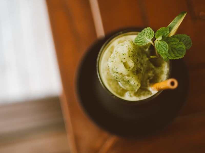 **Ljetni Recepti: Osvježite Svoju Kuhinju s Ukusnim Salatama, Smoothie-ima i Desertima** - Second Image