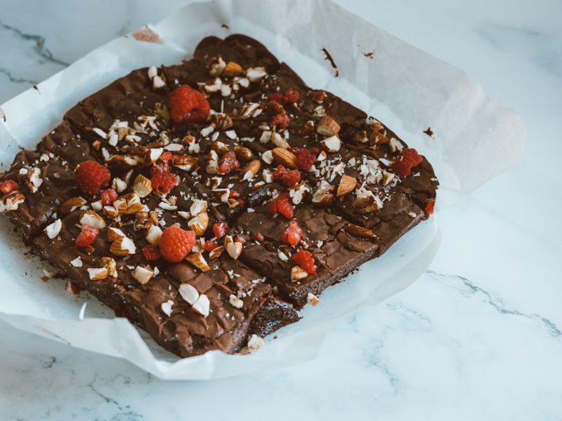 **Savršen Recept za Čokoladne Brownies: Oduševite Svojim Pečenjem!** - Fourth Image